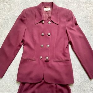 Casual Corner 2-piece Purple/Mauve Ladies Business Suit (Size 8)